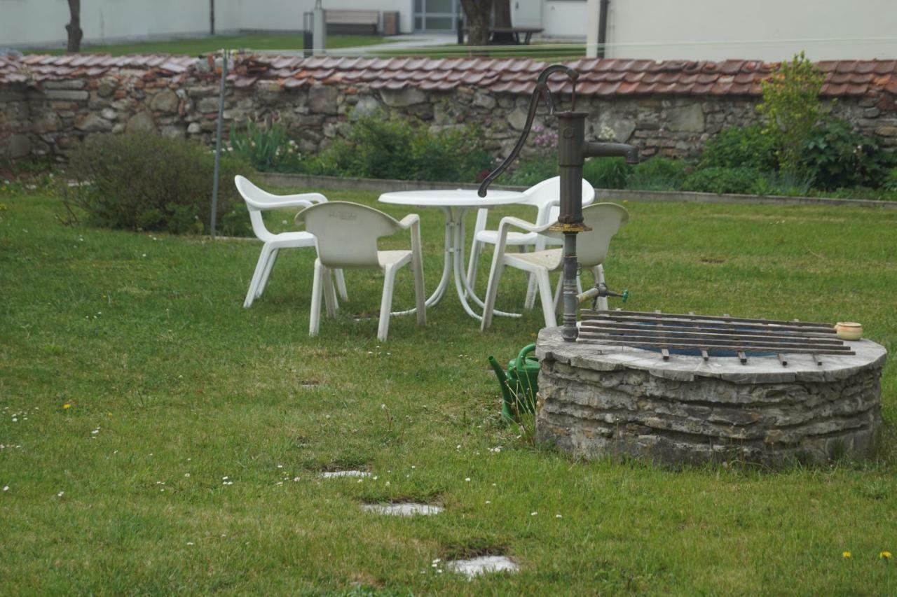 Ferienwohnung Duss Niederalteich Екстериор снимка